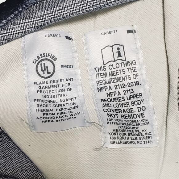 Wrangler 13 Original Flame Resistant Jeans Dark Wash Workwear Mens Sz 30x36 NWT - Picture 9 of 13